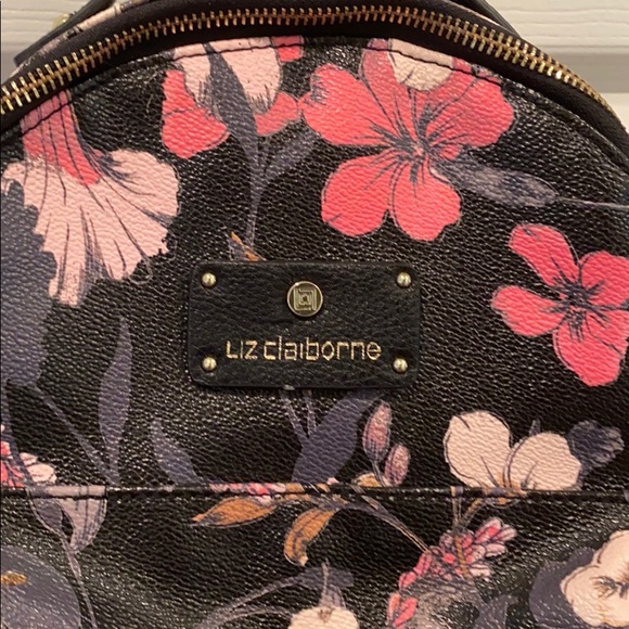 Backpack - Picture 3 of 3